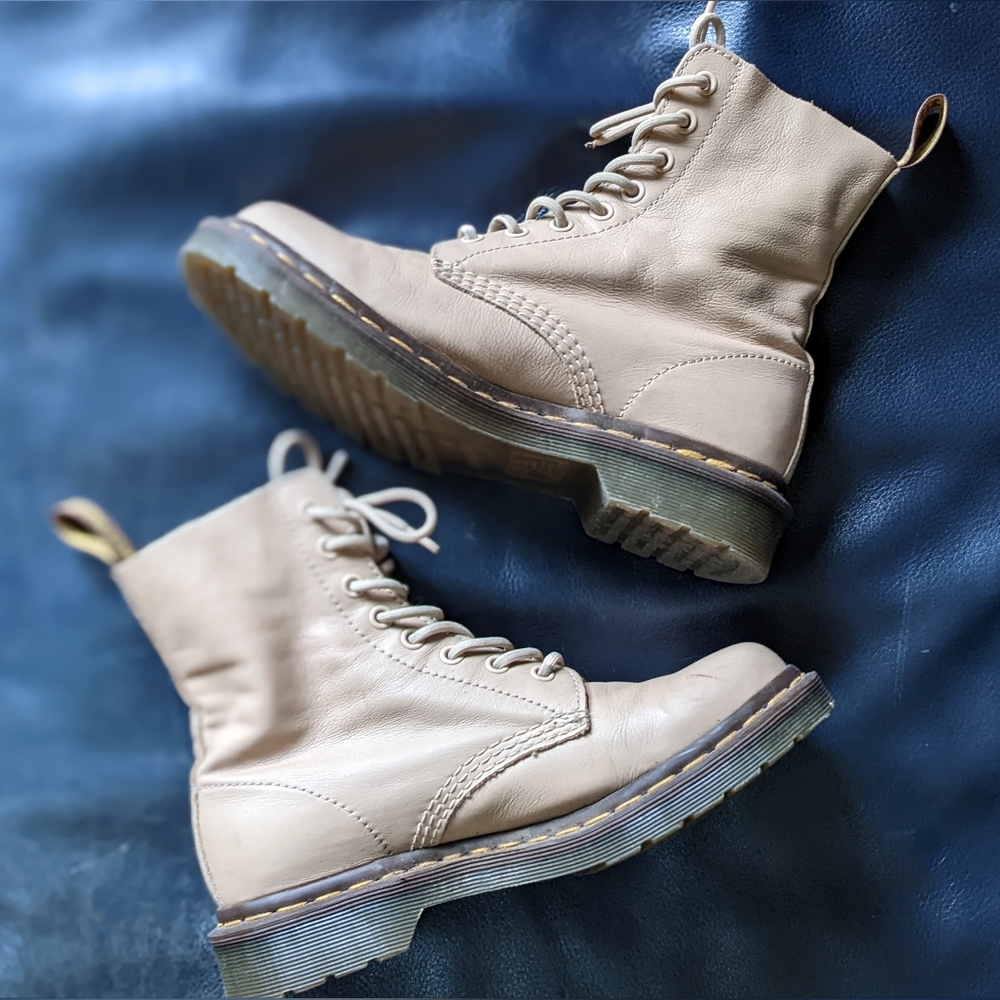 Dr. Martens PASCAL 1460 | Buttery Soft Leather Camel Tan Doc Martens Boots